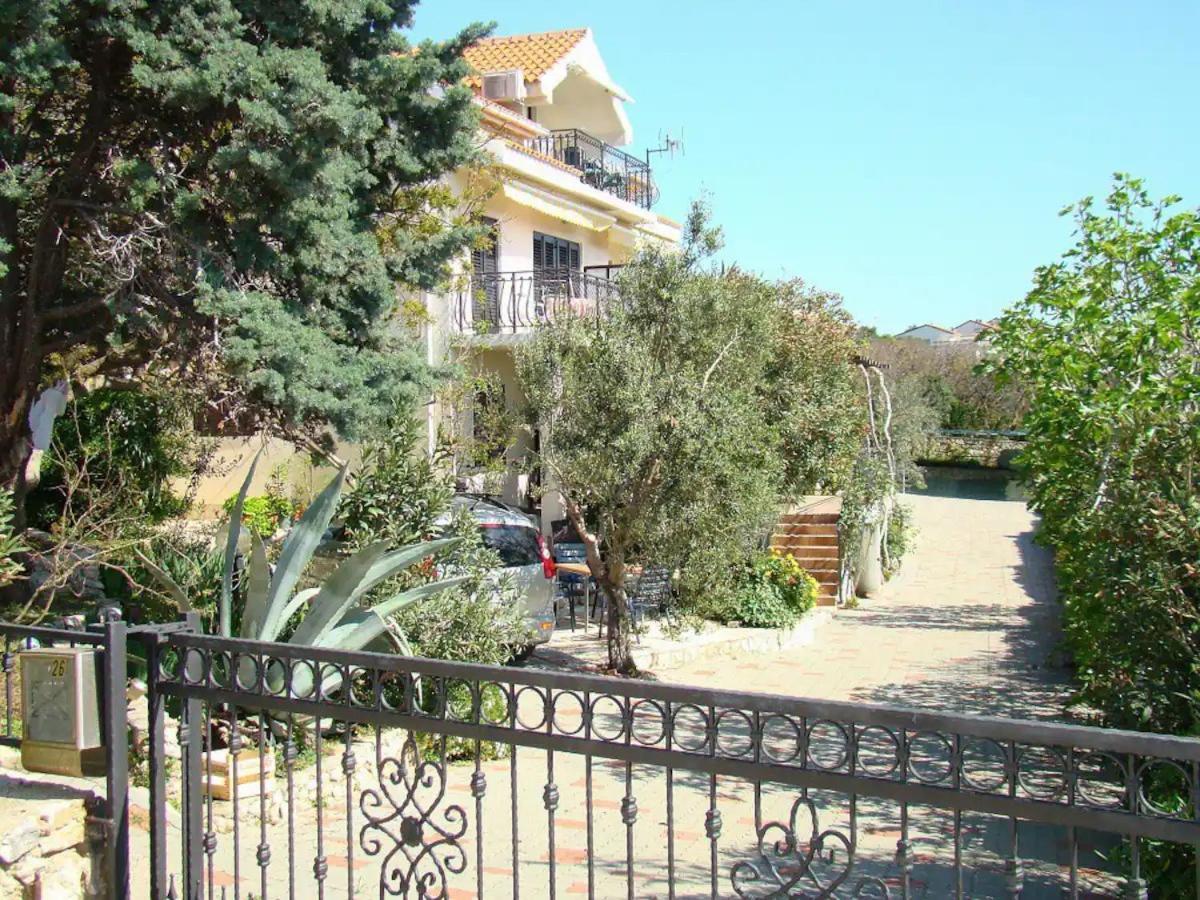 Apartments Davorka Šimuni 외부 사진